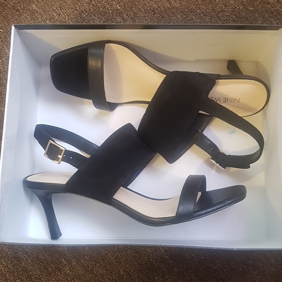 Nine West shoes - Picture 3 of 7